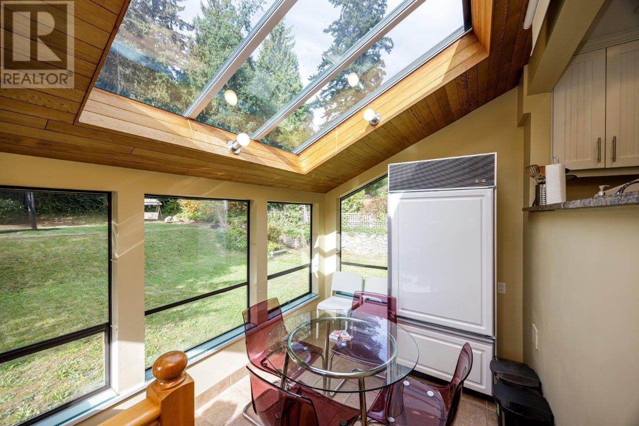 1427 Appin Road, North Vancouver, British Columbia  V7J 2T4 - Photo 8 - R2955332