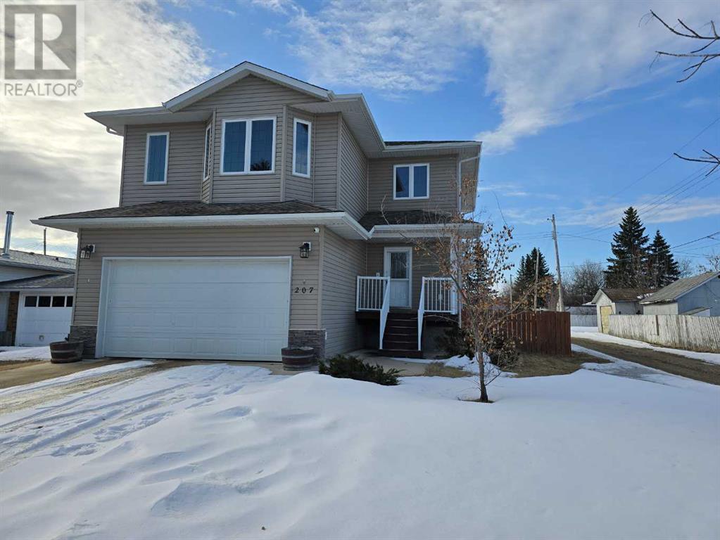 207 5 Avenue Ne, Mclennan, Alberta  T0H 2L0 - Photo 2 - A2208949