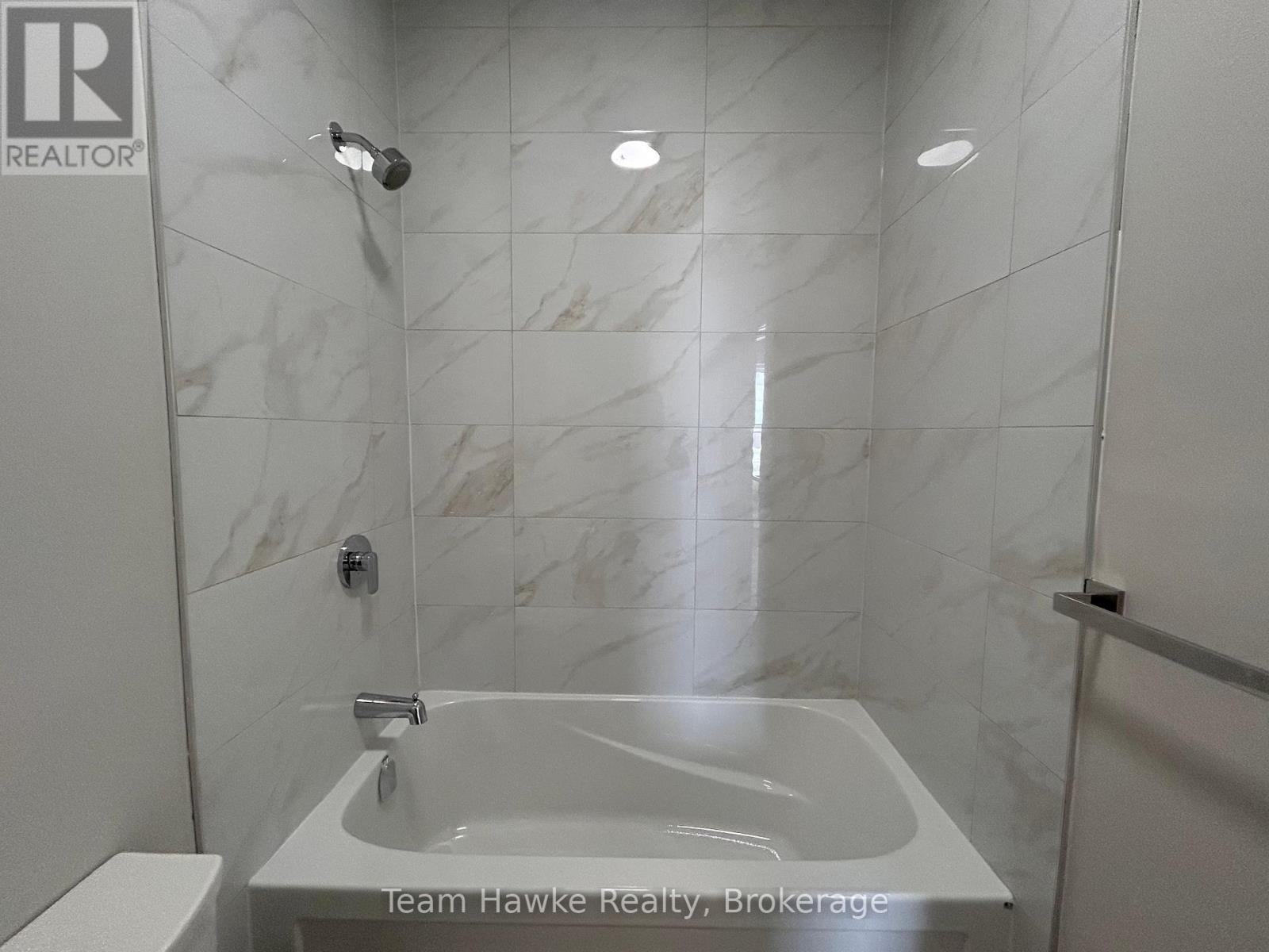 14 - 521 Bay Street, Midland, Ontario  L4R 1L2 - Photo 15 - S12065900