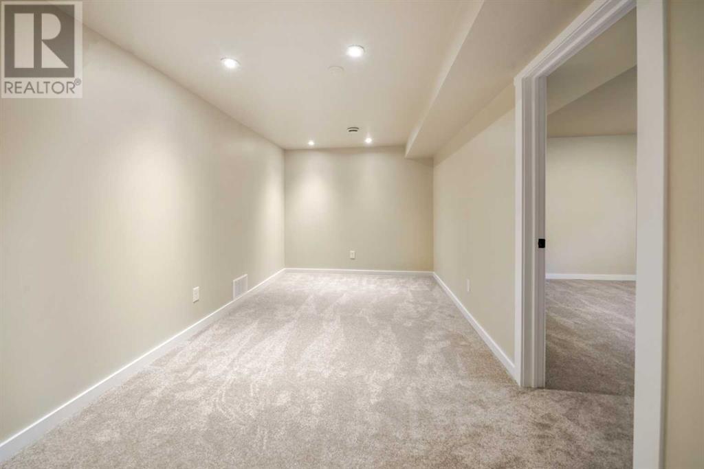 73 Selkirk Boulevard, Red Deer, Alberta  T4N 0G5 - Photo 34 - A2209214