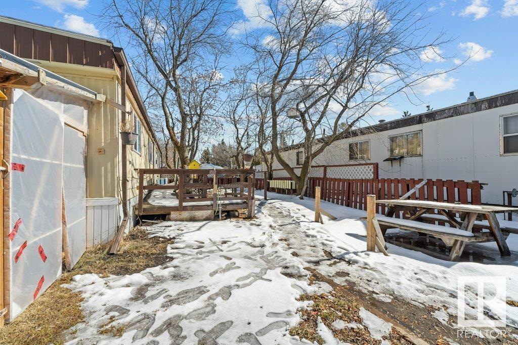 2 Meadow Cr Nw, Edmonton, Alberta  T6P 1G1 - Photo 40 - E4429453