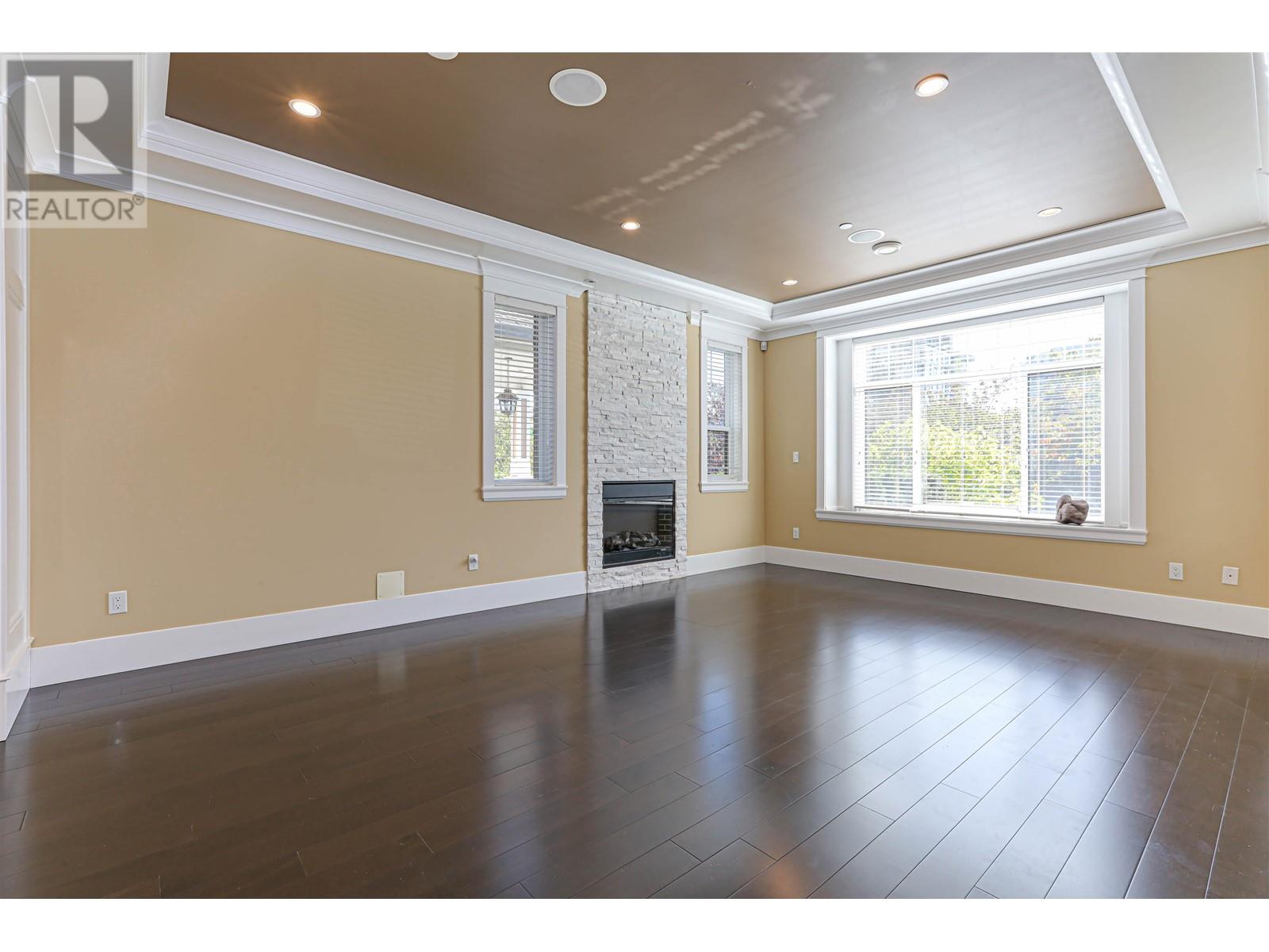 1529 W 66th Avenue, Vancouver, British Columbia  V6P 2R8 - Photo 3 - R2986631