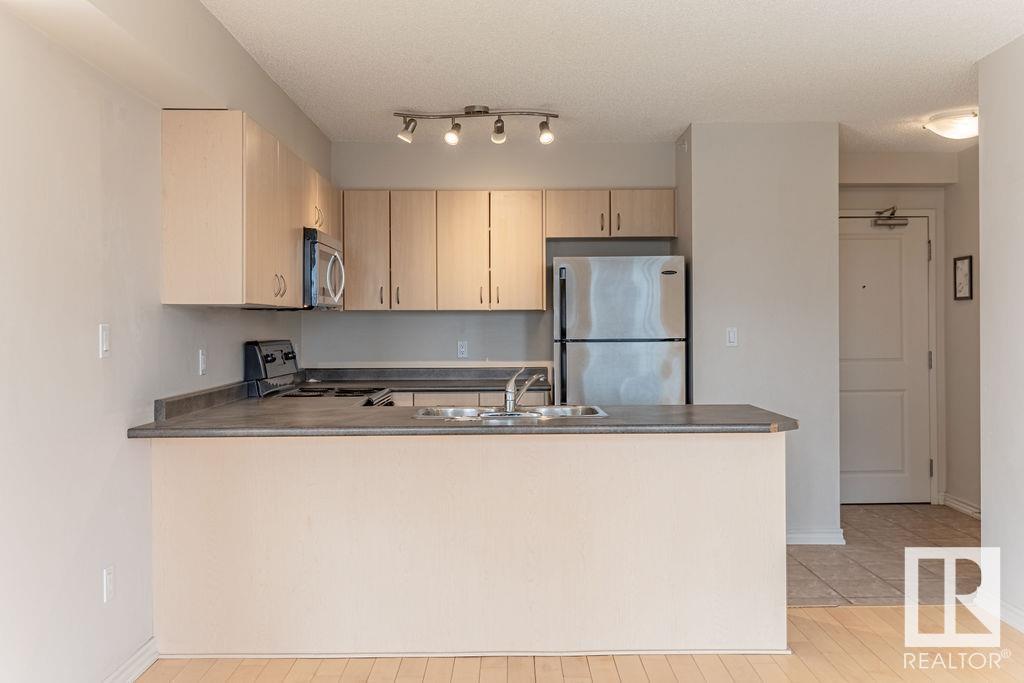 #2301 10180 104 St Nw, Edmonton, Alberta  T5J 1A7 - Photo 21 - E4429454
