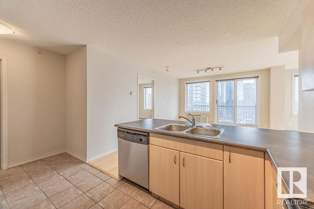#2301 10180 104 St Nw, Edmonton, Alberta  T5J 1A7 - Photo 7 - E4429454