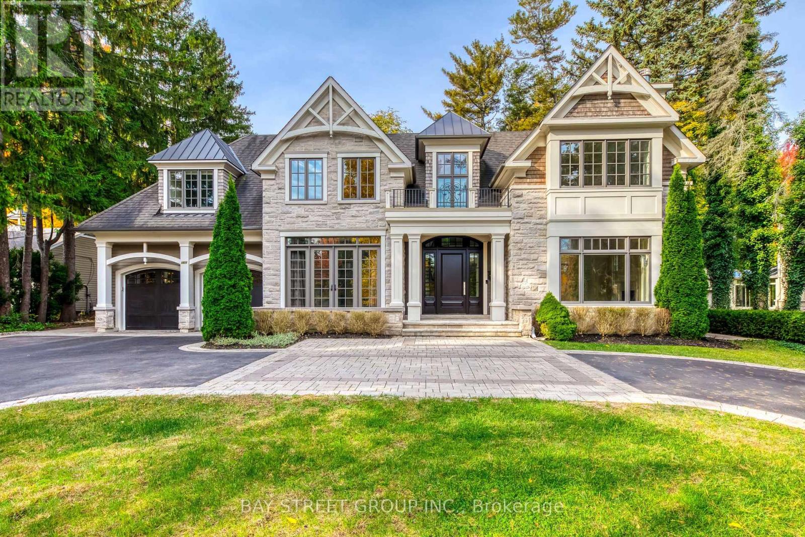 Property at 1031 LAKESHORE ROAD W image 1