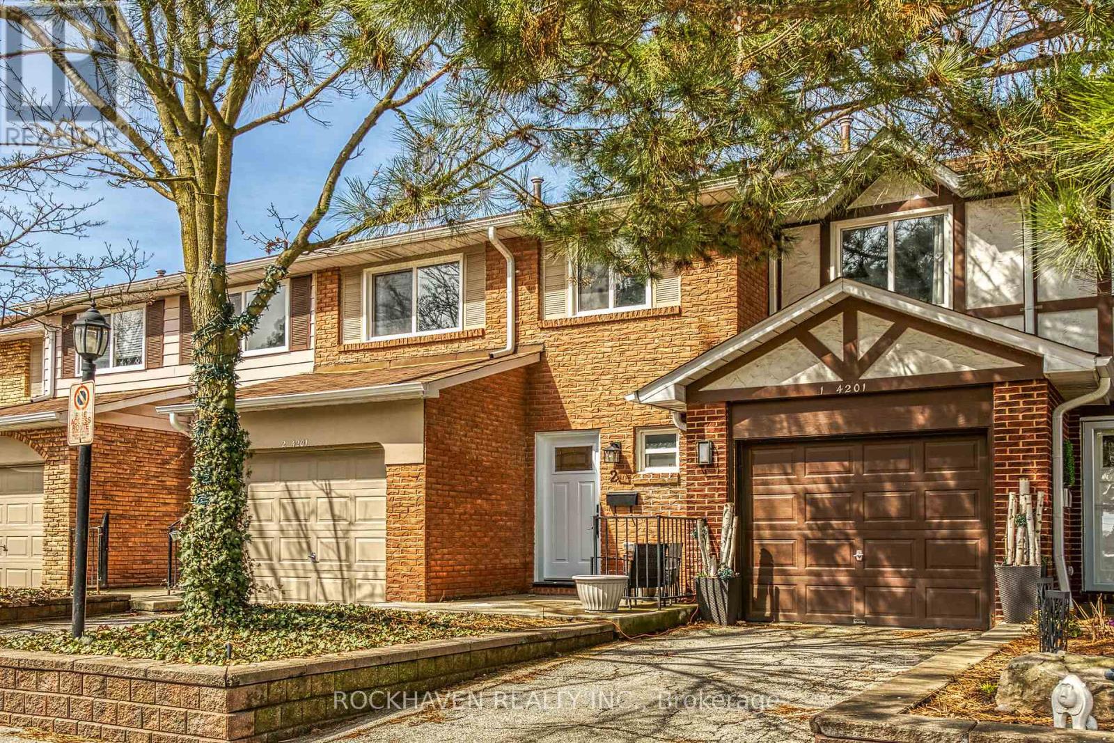 Property at 2 - 4201 LONGMOOR DRIVE image 2