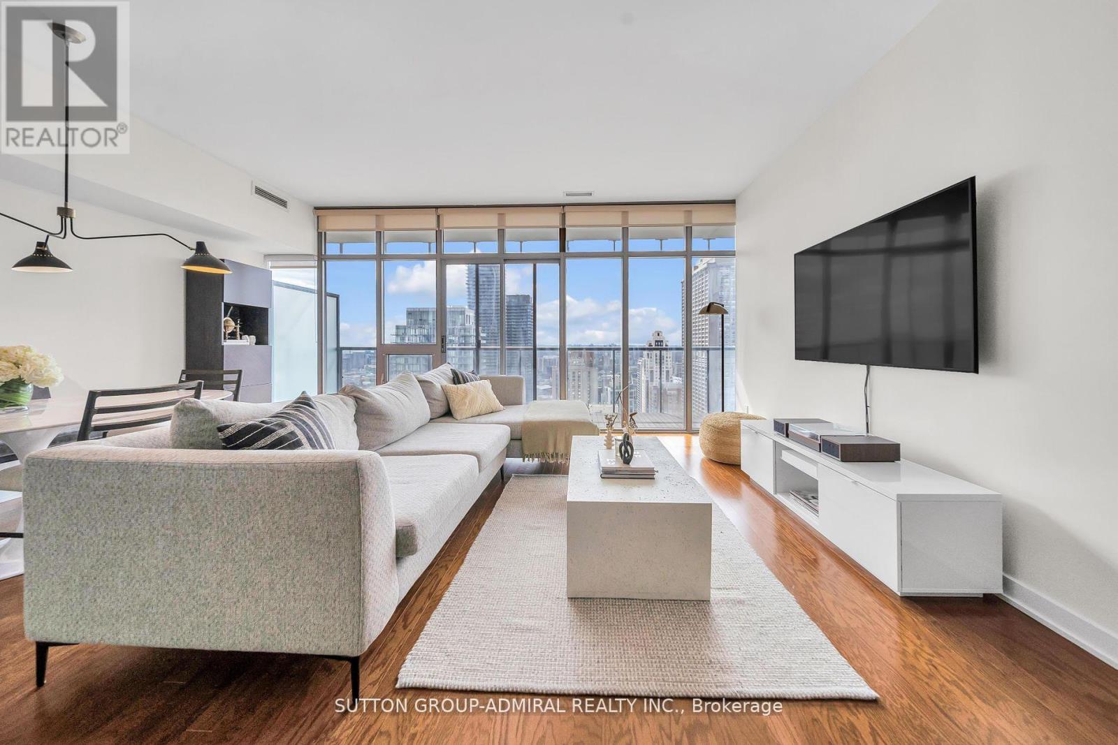 3306 - 33 Charles Street E, Toronto, Ontario  M4Y 0A2 - Photo 10 - C12065689