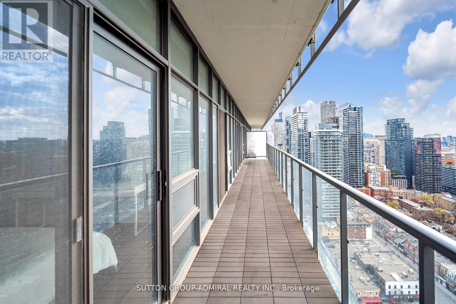 3306 - 33 Charles Street E, Toronto, Ontario  M4Y 0A2 - Photo 22 - C12065689