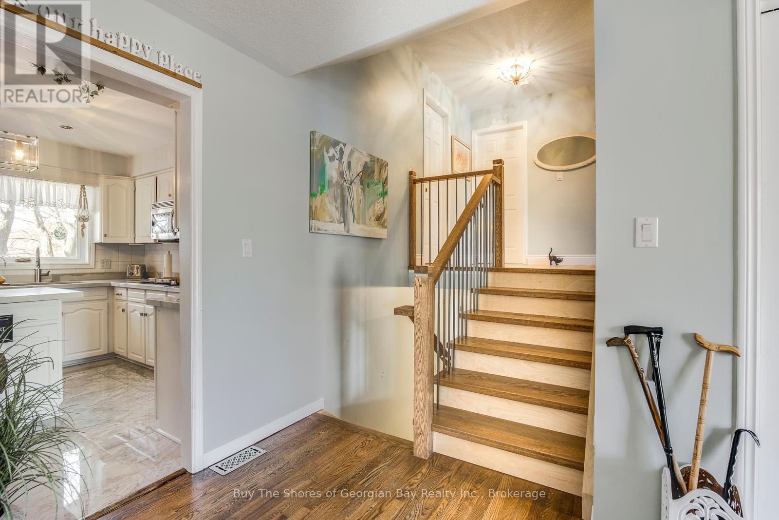9 Brule Street, Penetanguishene, Ontario  L9M 1B2 - Photo 17 - S12065956