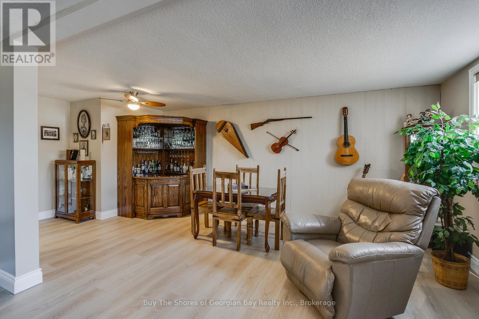 9 Brule Street, Penetanguishene, Ontario  L9M 1B2 - Photo 36 - S12065956