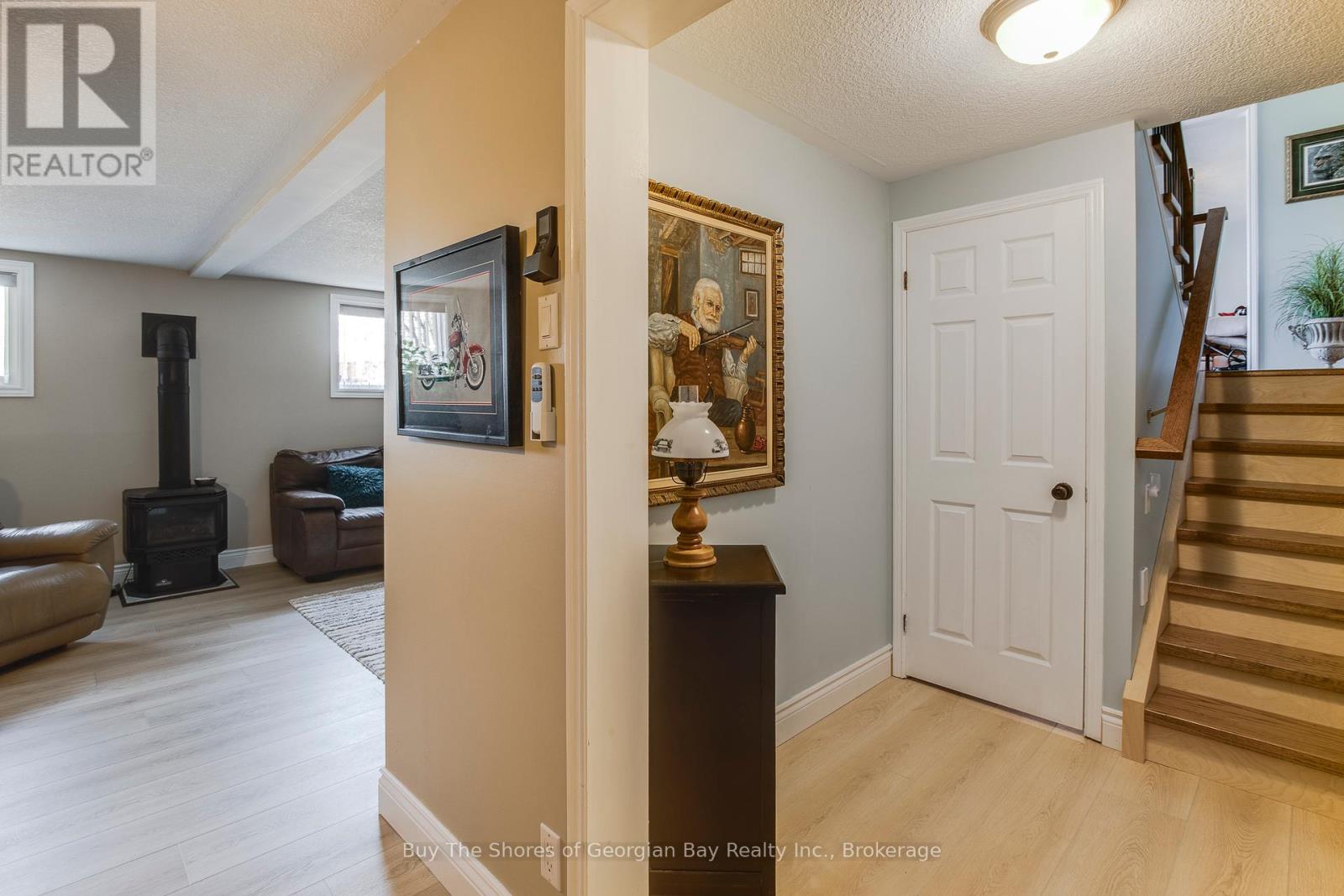 9 Brule Street, Penetanguishene, Ontario  L9M 1B2 - Photo 38 - S12065956
