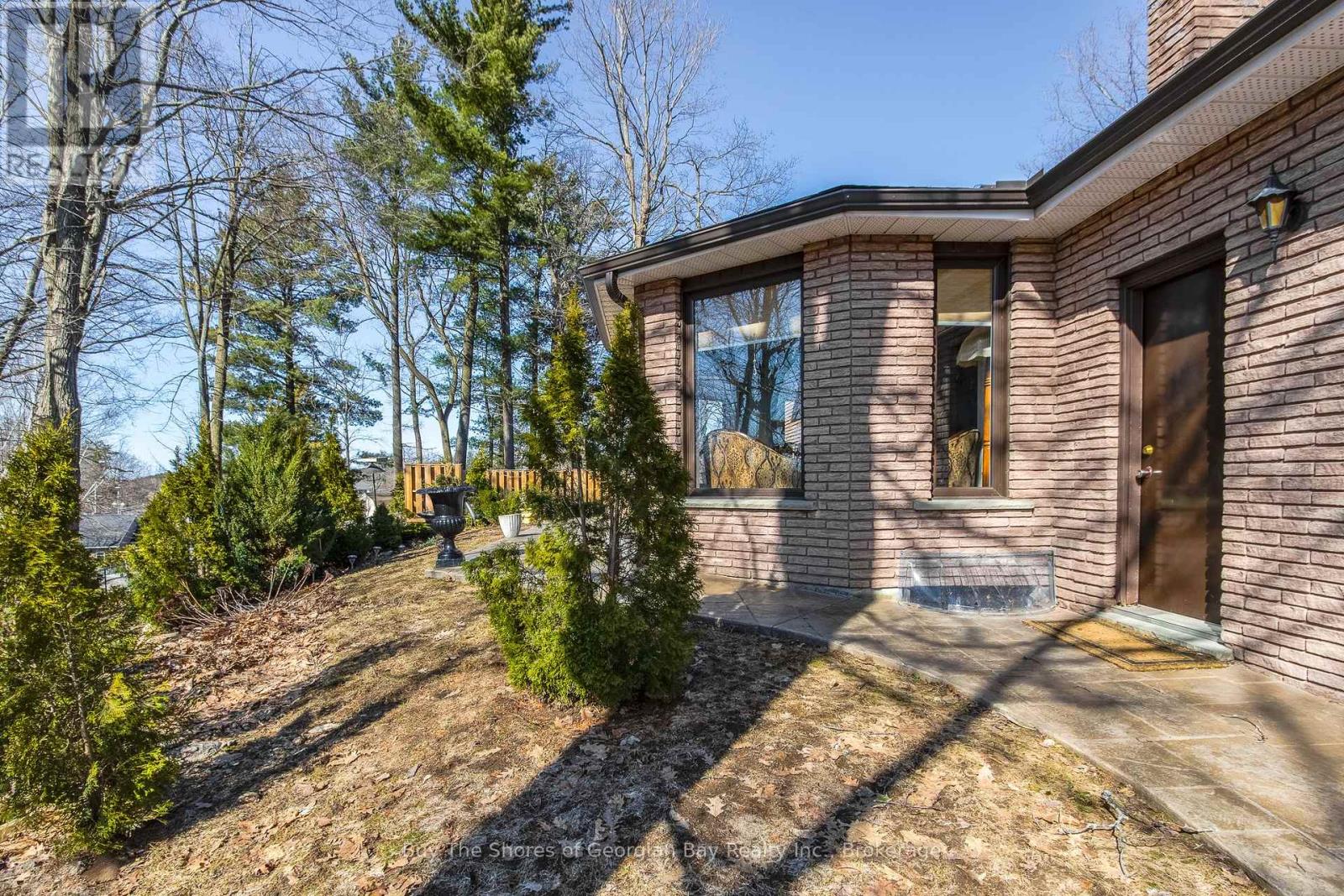 9 Brule Street, Penetanguishene, Ontario  L9M 1B2 - Photo 39 - S12065956
