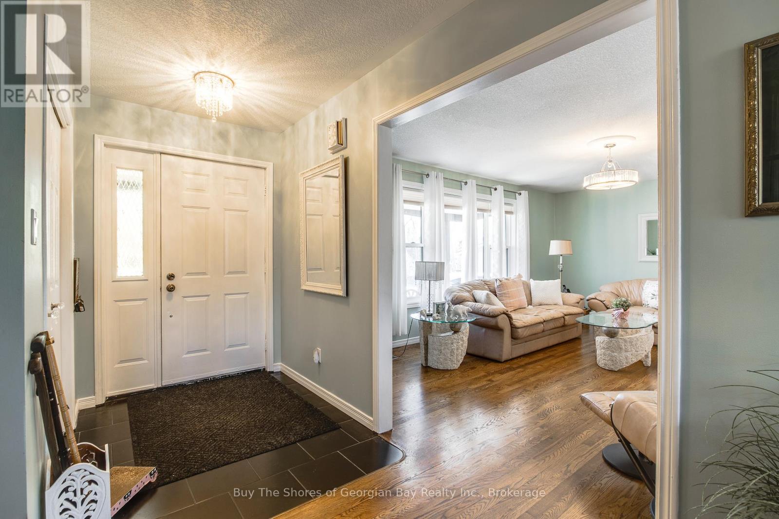 Property at 9 BRULE STREET image 5