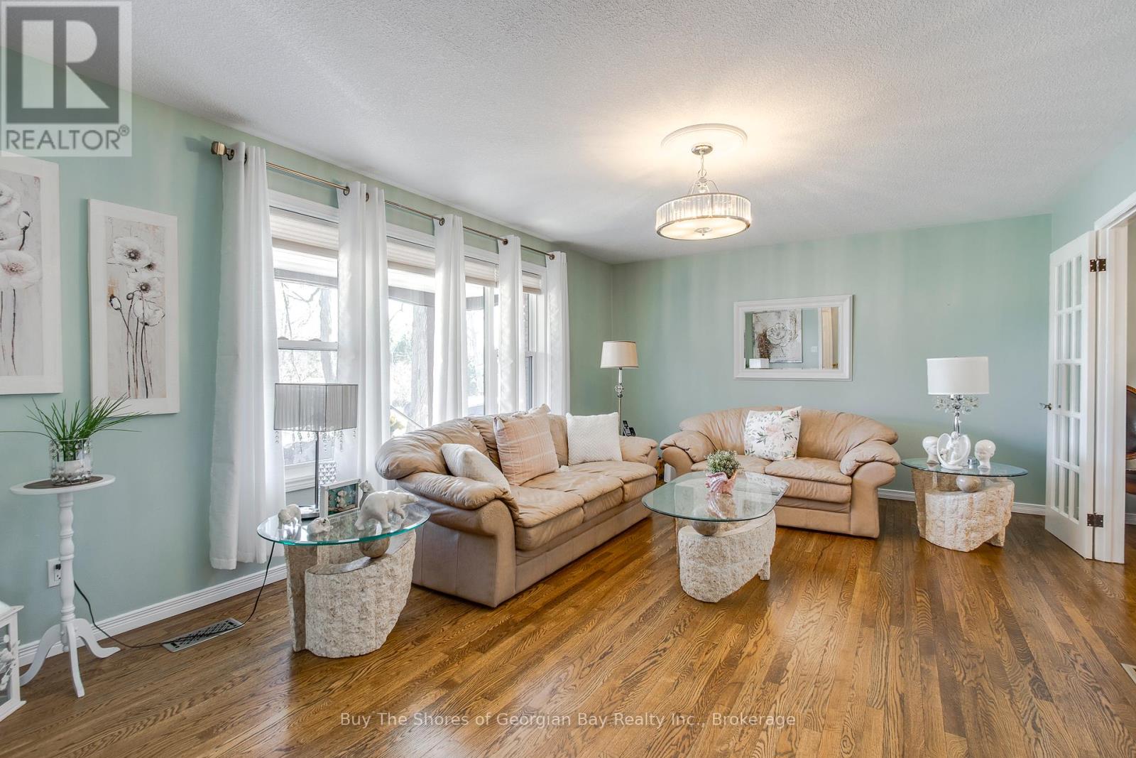 9 Brule Street, Penetanguishene, Ontario  L9M 1B2 - Photo 7 - S12065956