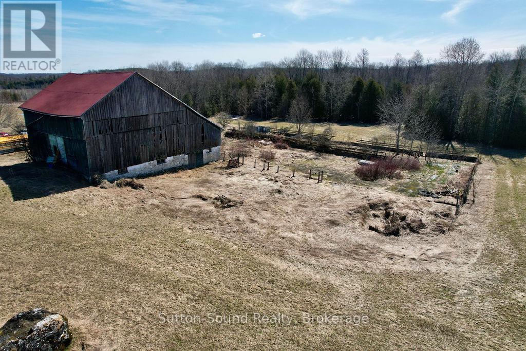 797530 East Back Line, Chatsworth, Ontario  N0H 1R0 - Photo 14 - X12065918