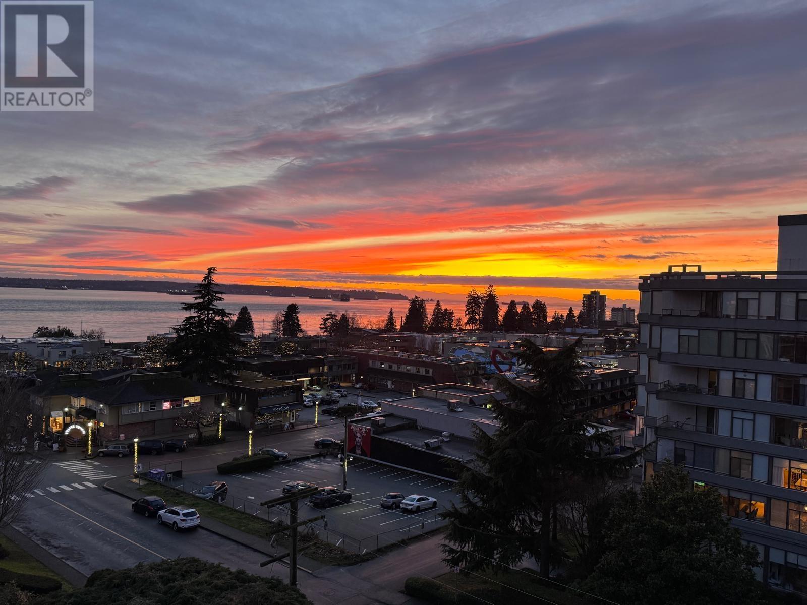 603 1390 DUCHESS AVENUE, west vancouver, British Columbia