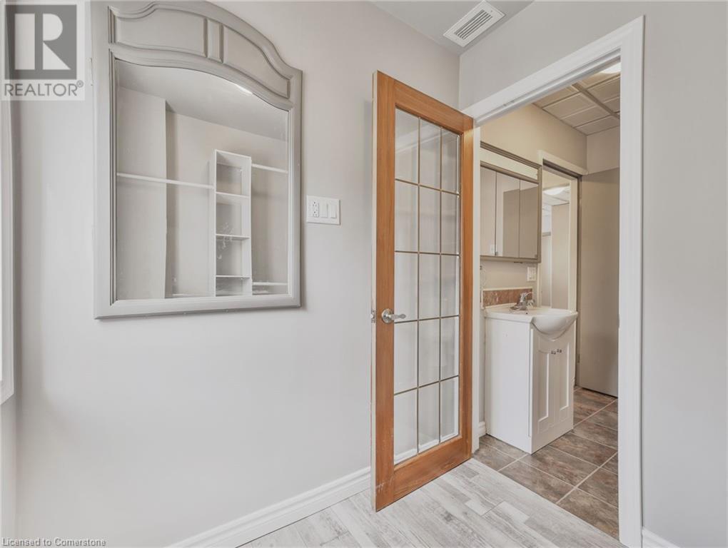 14 Victoria Avenue N, Hamilton, Ontario  L8L 5E1 - Photo 42 - 40713898