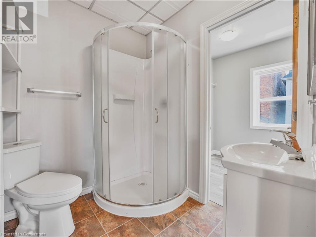 14 Victoria Avenue N, Hamilton, Ontario  L8L 5E1 - Photo 44 - 40713898