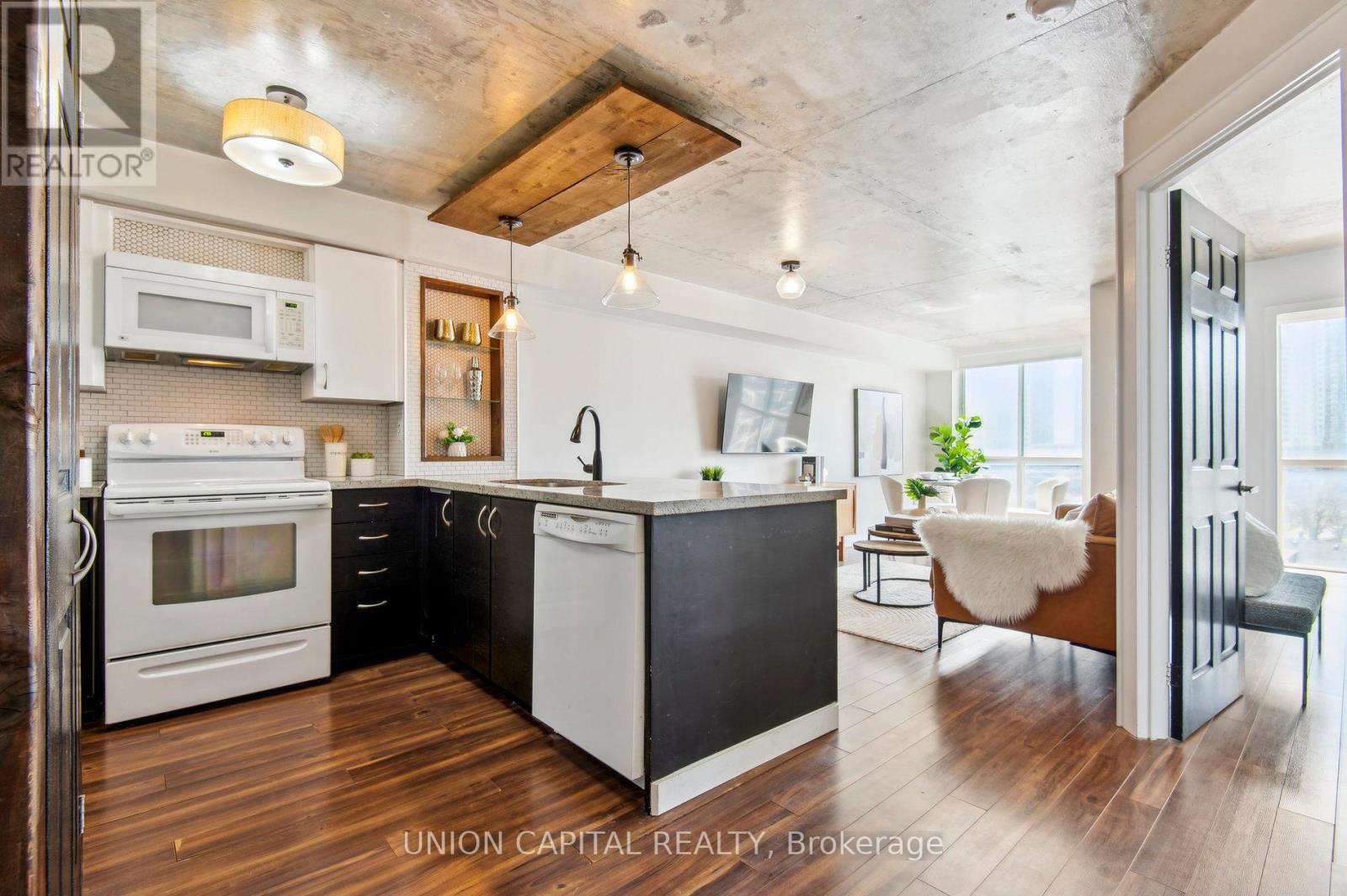 609 - 801 King Street W, Toronto (Niagara), Ontario  M5V 3C9 - Photo 4 - C12066015