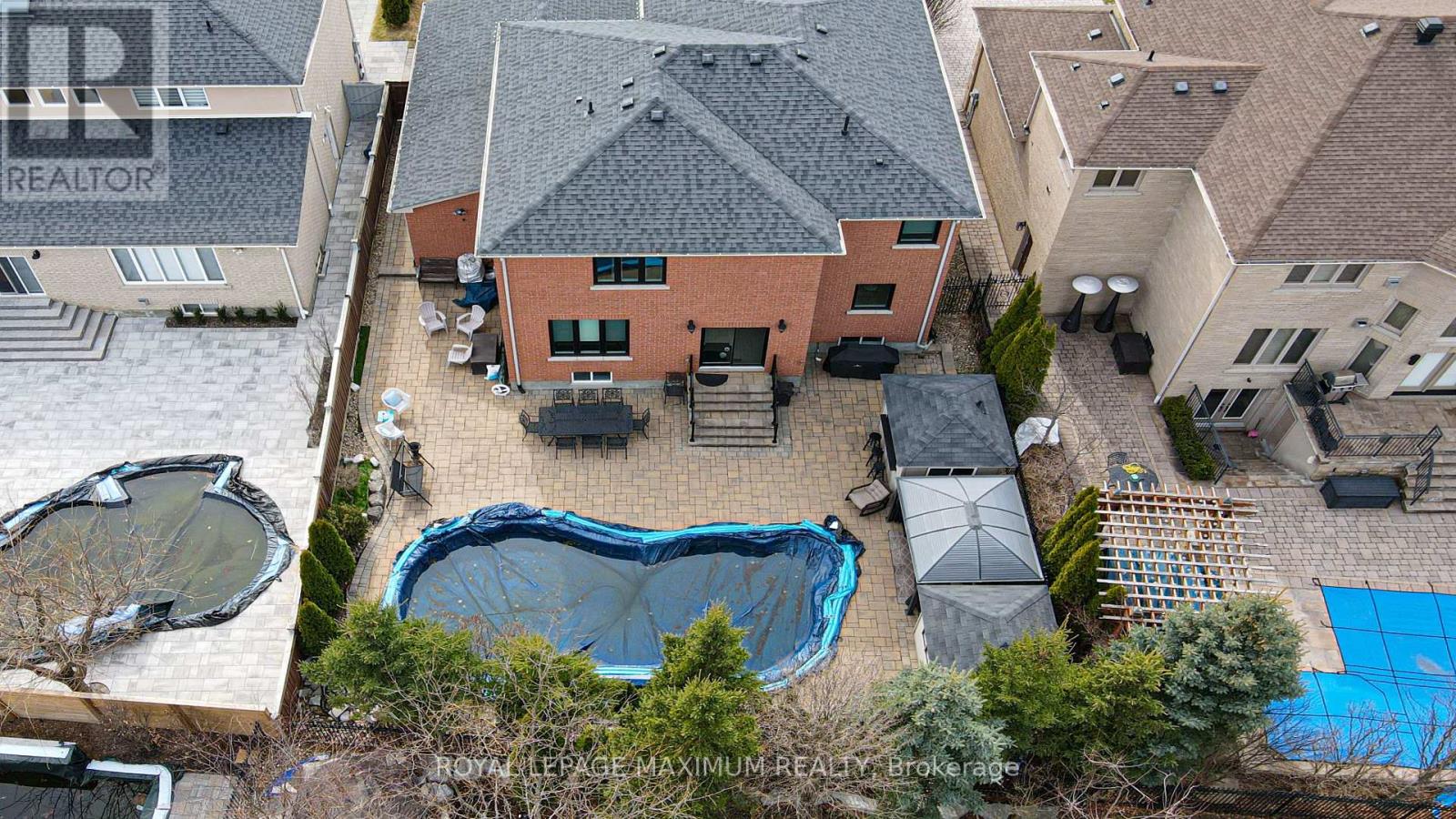 Property at 222 KIMBER CRESCENT image 3