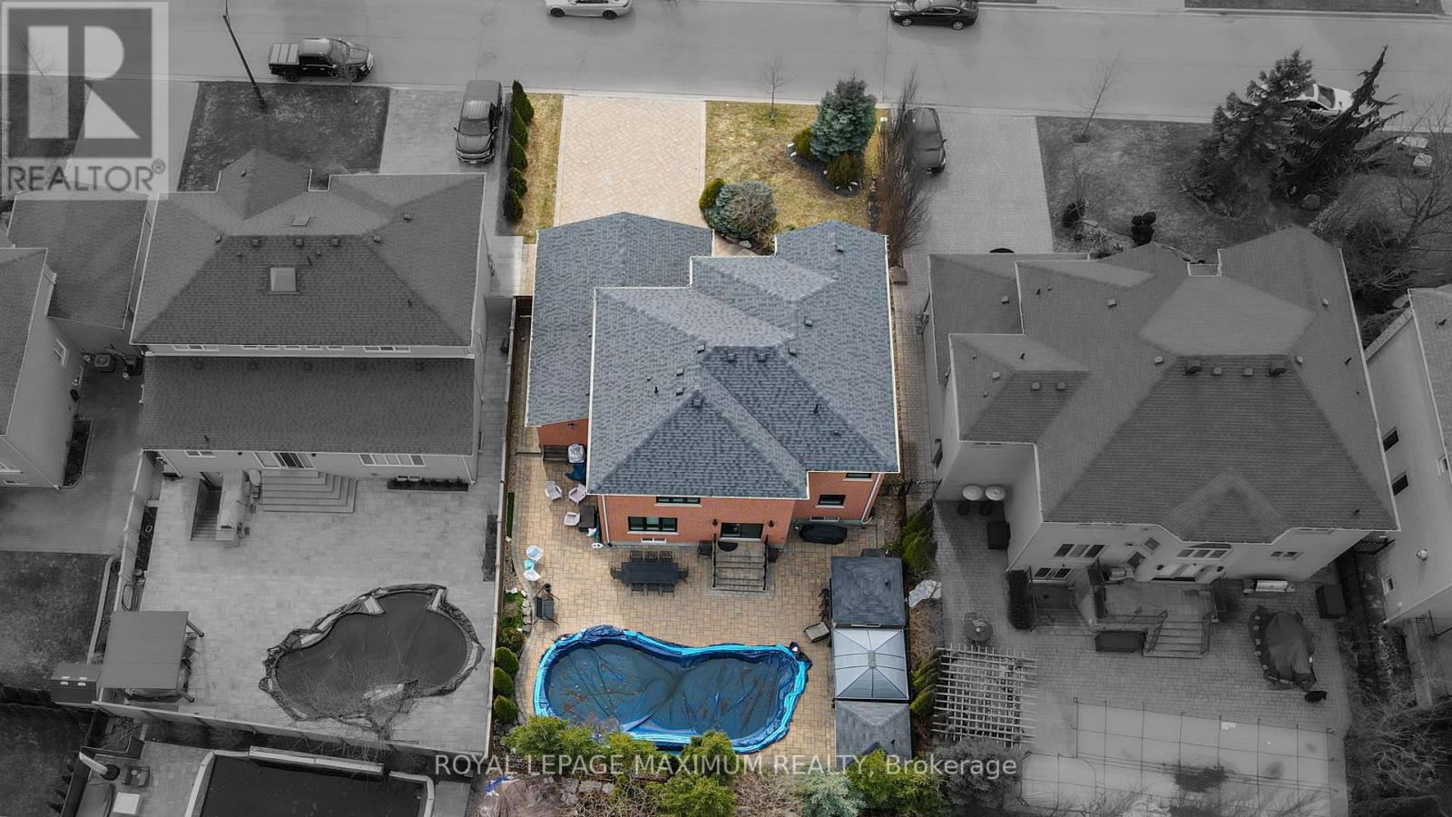 Property at 222 KIMBER CRESCENT image 4
