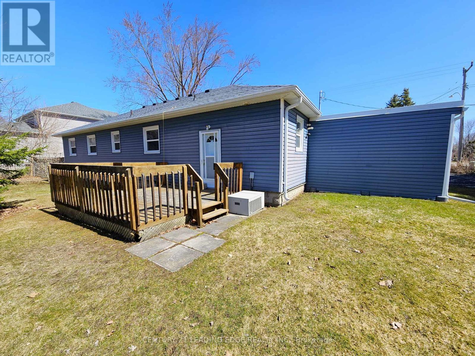 350 The Queensway S, Georgina, Ontario  L4P 2B9 - Photo 30 - N12066042