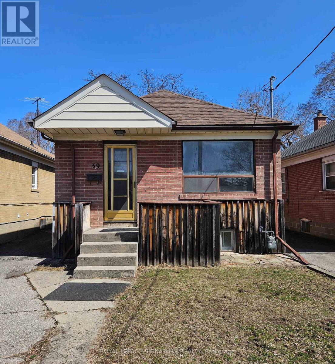 Property at 39 BLAKLEY AVENUE image 1
