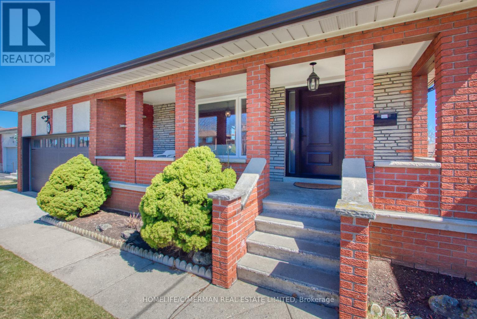 Property at 79 AVIEMORE DRIVE image 2