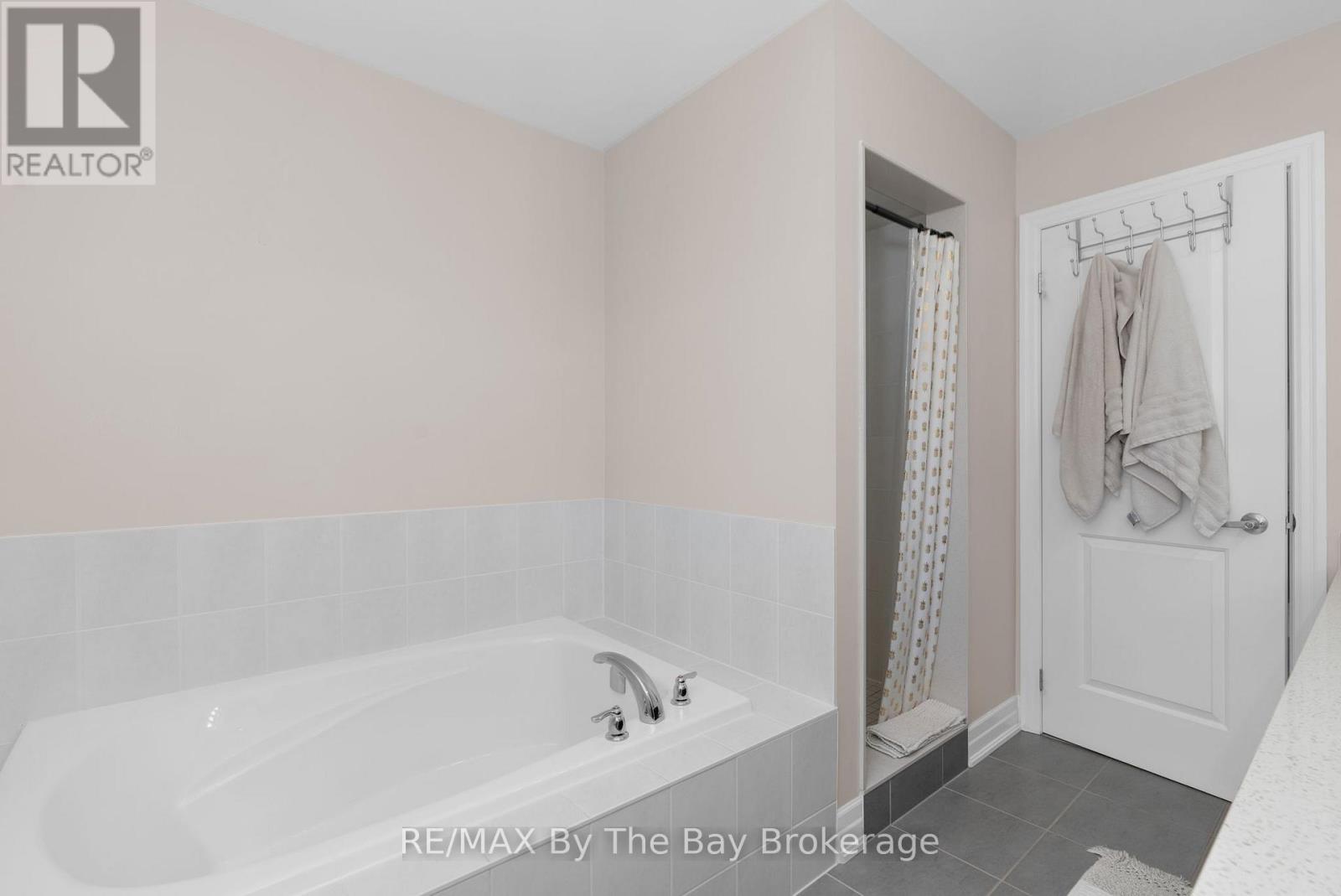 2191 Galloway Street, Innisfil, Ontario  L9S 4B7 - Photo 22 - N12065976