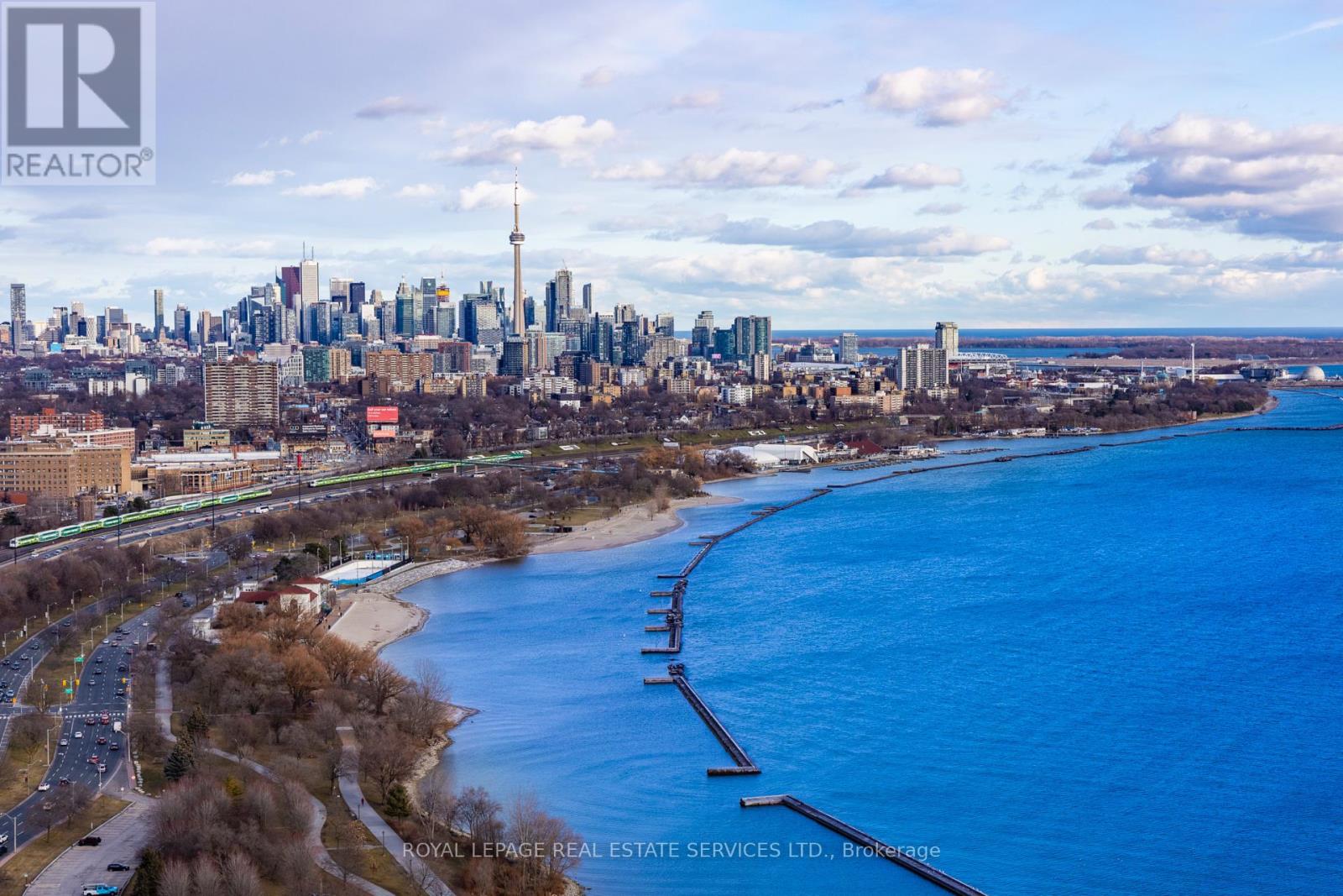Ph 05 E - 1926 Lake Shore Boulevard W, Toronto, Ontario  M6S 1A1 - Photo 21 - W12066074