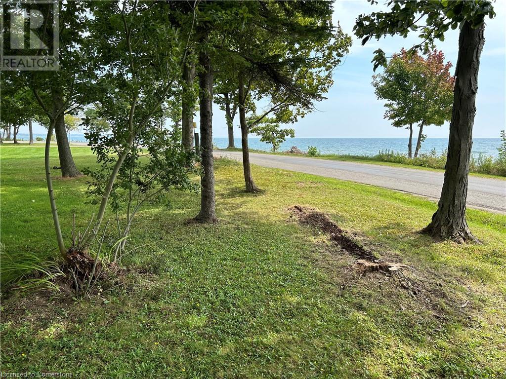 Property at 2431 LAKESHORE Road image 3