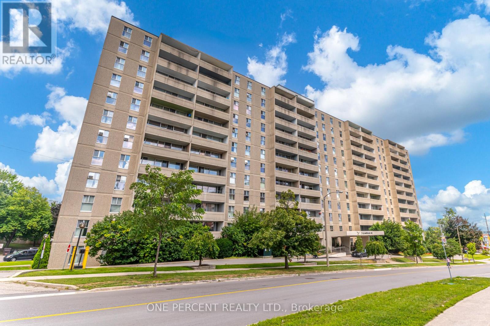 Property at 1106 - 2 GLAMORGAN AVENUE image 4