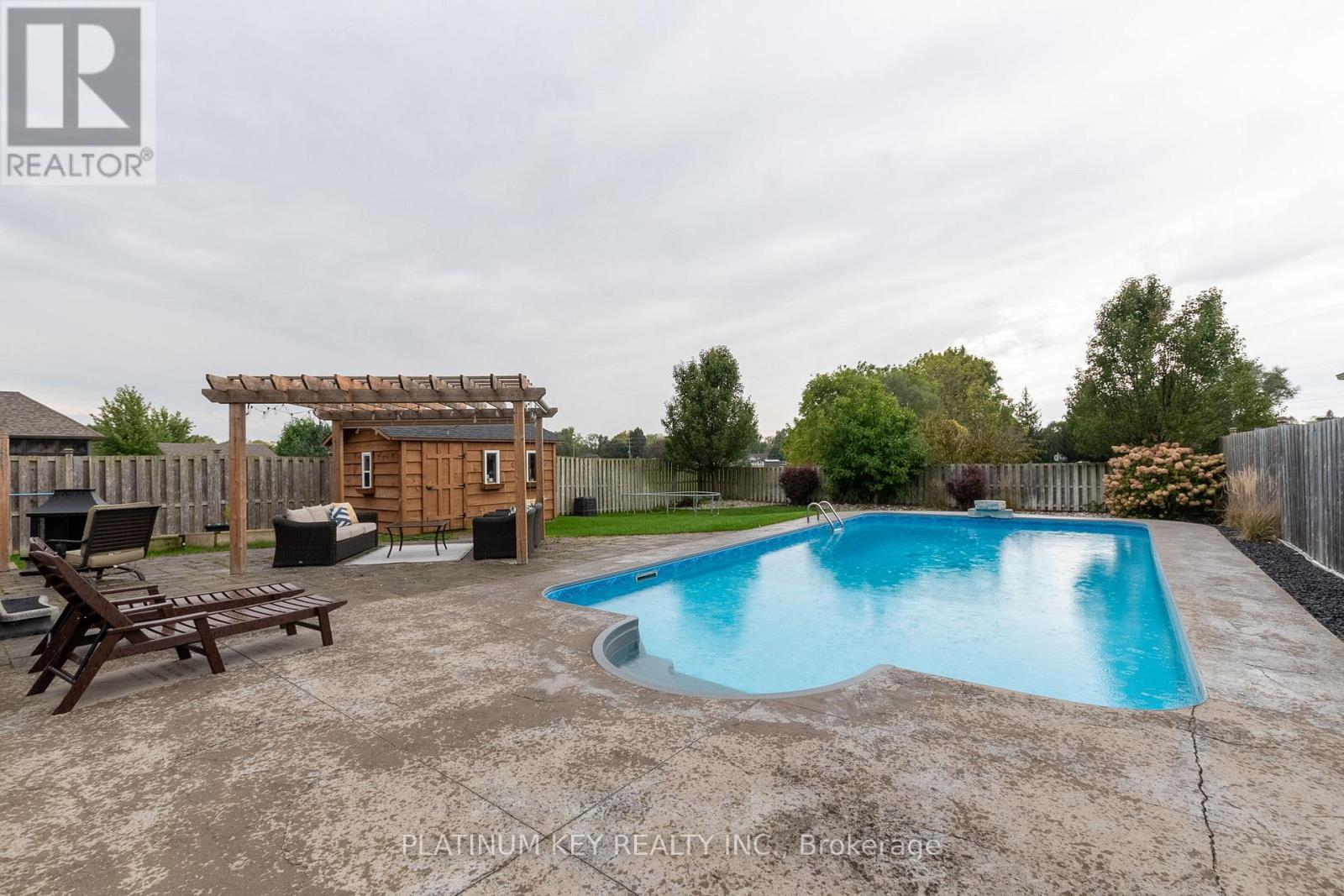 436 Macdonald Street, Strathroy-Caradoc, Ontario  N7G 0B2 - Photo 39 - X12066164