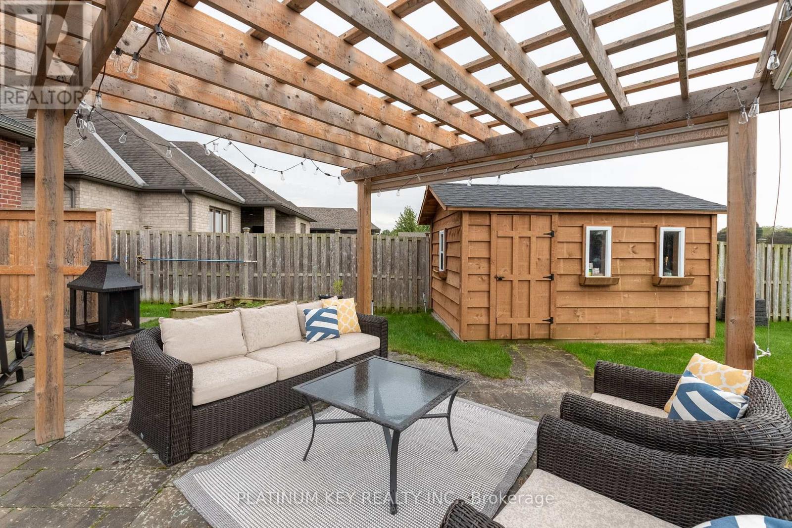 436 Macdonald Street, Strathroy-Caradoc, Ontario  N7G 0B2 - Photo 42 - X12066164