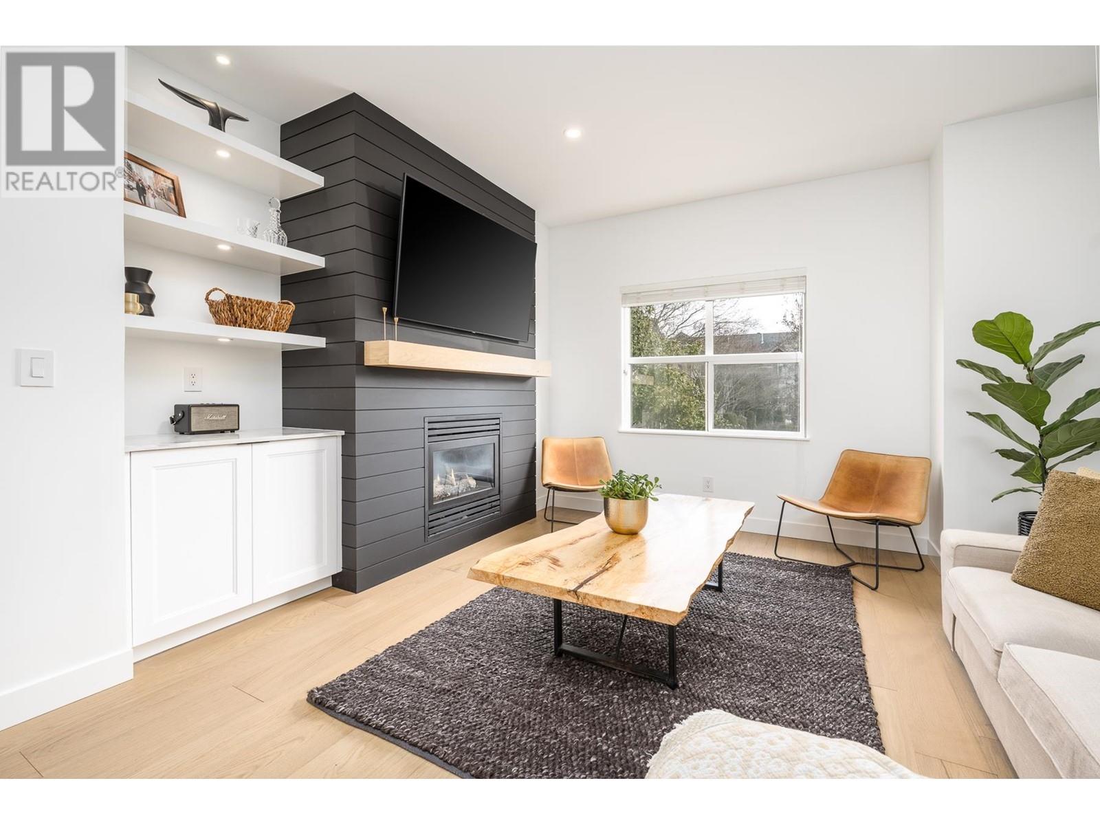 143 1055 Riverwood Gate, Port Coquitlam, British Columbia  V3B 8C3 - Photo 4 - R2986632