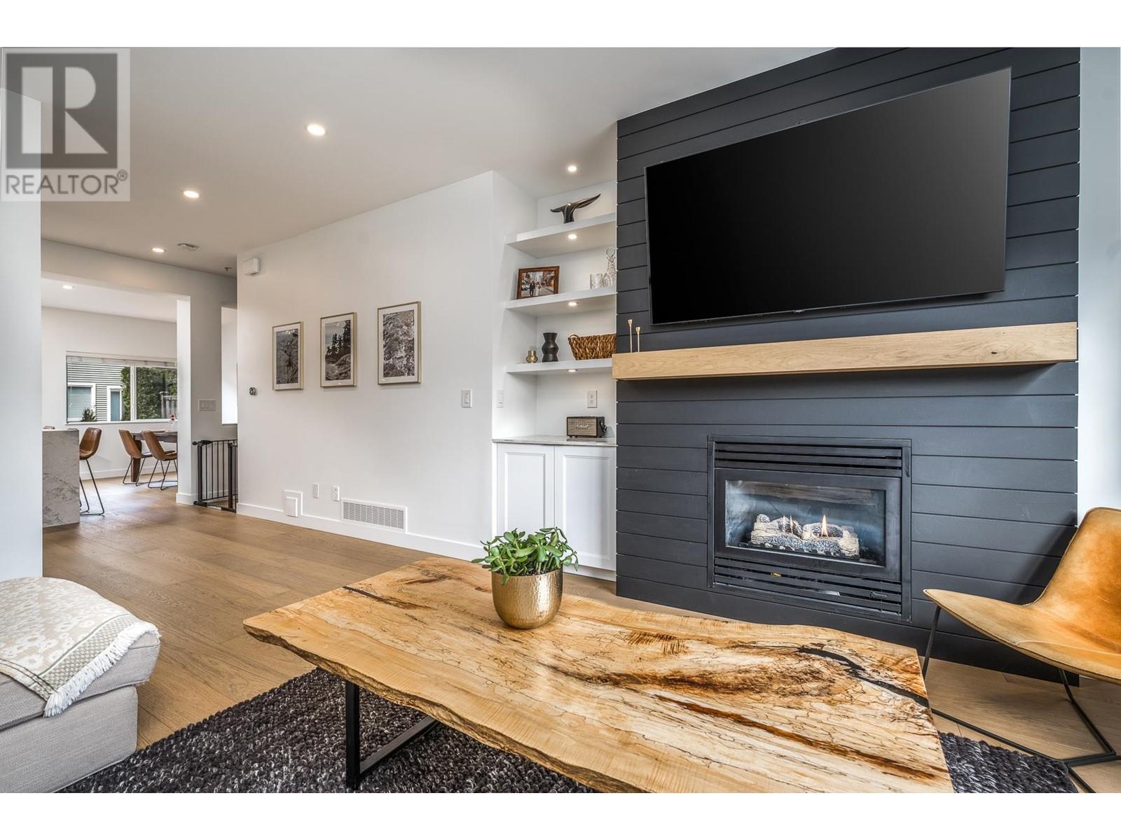 143 1055 Riverwood Gate, Port Coquitlam, British Columbia  V3B 8C3 - Photo 5 - R2986632