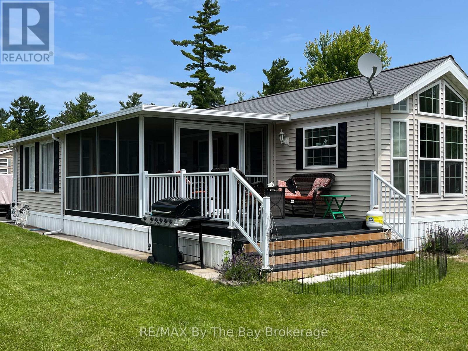 15 Kenora Trail, Wasaga Beach, Ontario  L9Z 1X7 - Photo 20 - S12066184