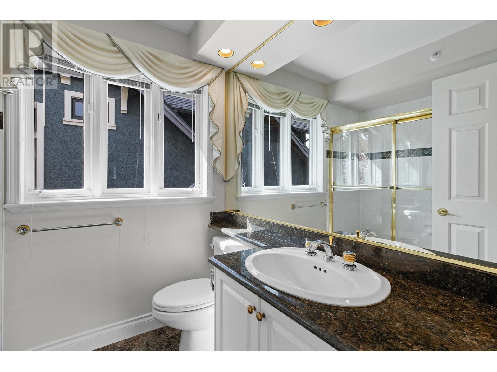 2588 W 34th Avenue, Vancouver, British Columbia  V6N 2J2 - Photo 24 - R2986637