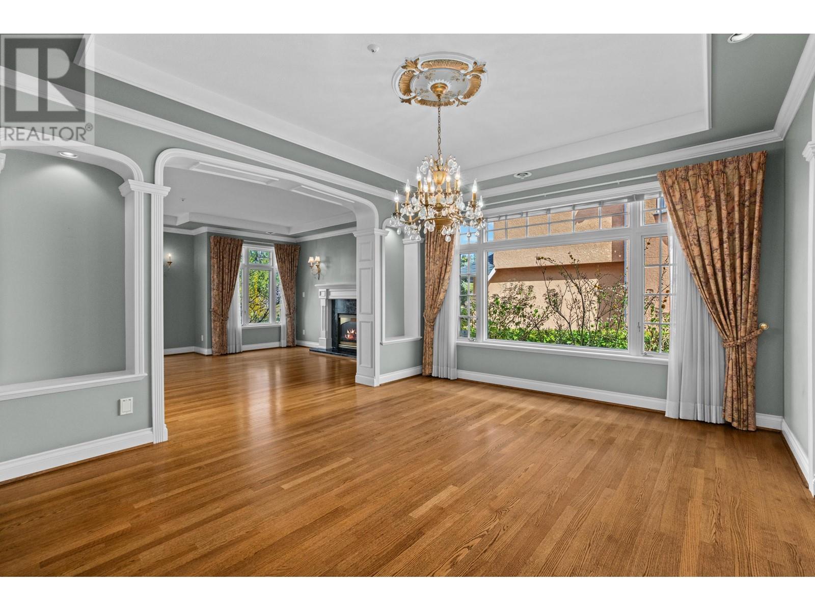 Property at 2588 W 34TH AVENUE image 5