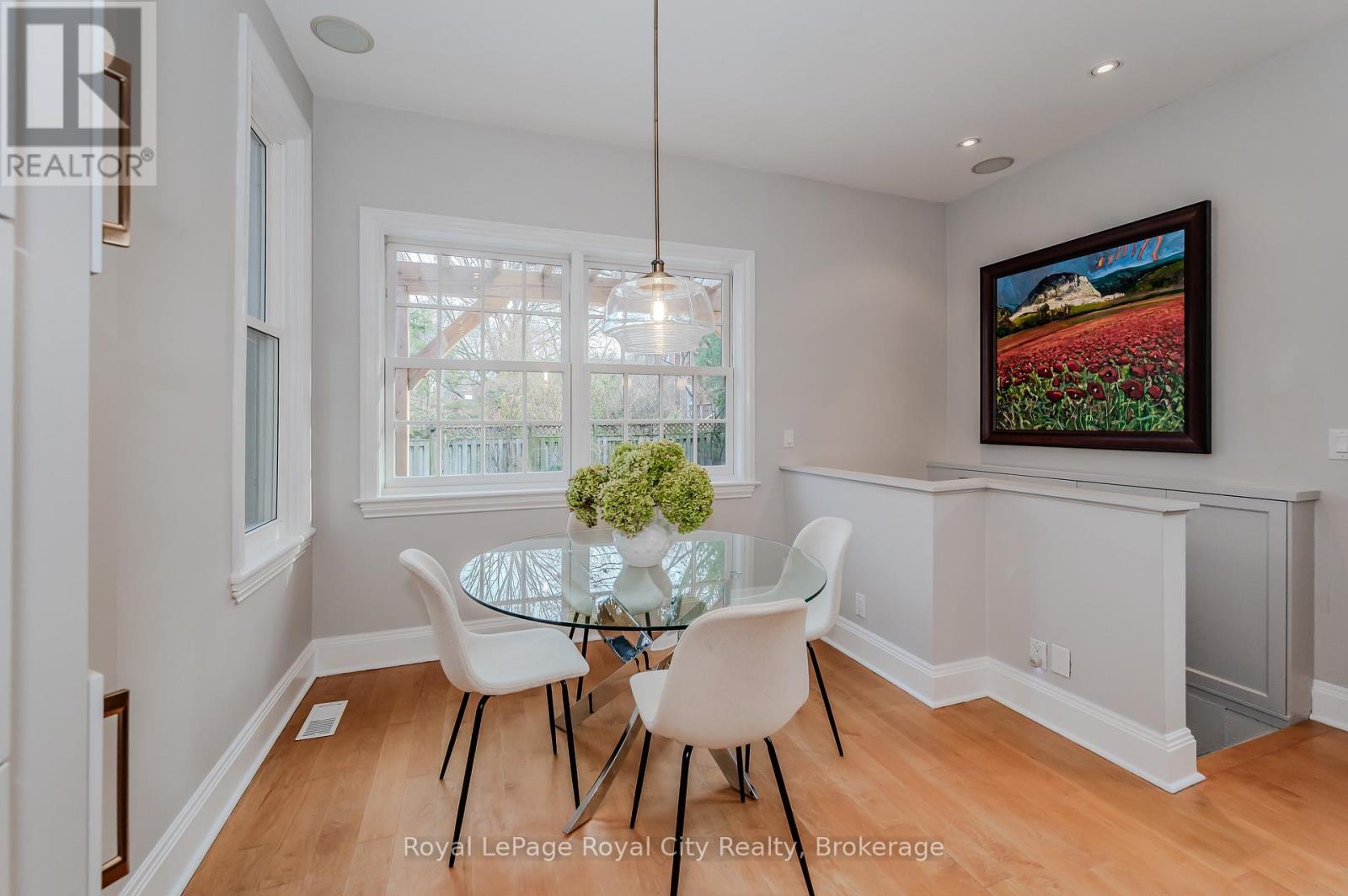 42 Liverpool Street, Guelph, Ontario  N1H 2K9 - Photo 14 - X12066144