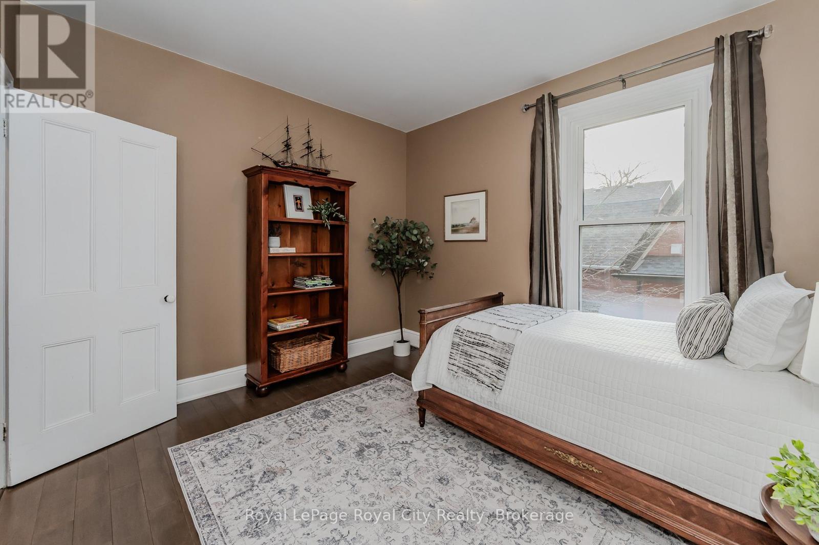 42 Liverpool Street, Guelph, Ontario  N1H 2K9 - Photo 28 - X12066144