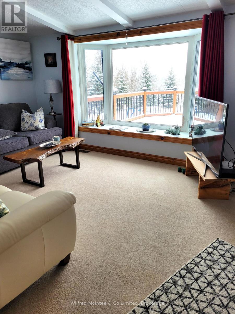 313338 Hwy 6, West Grey, Ontario  N0G 1R0 - Photo 6 - X12066183