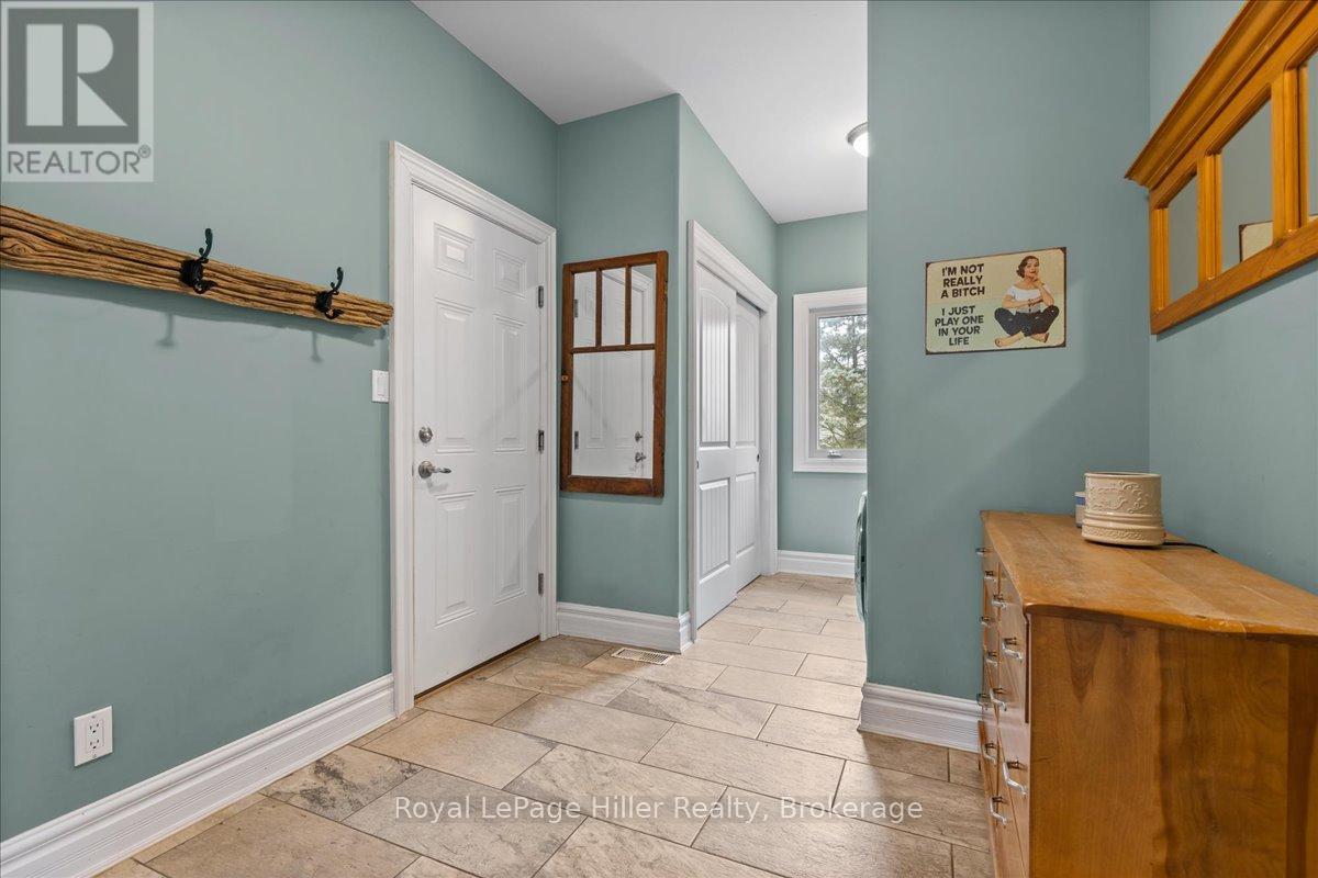 75 Thames Road E, St. Marys, Ontario  N4X 1C4 - Photo 19 - X12066196