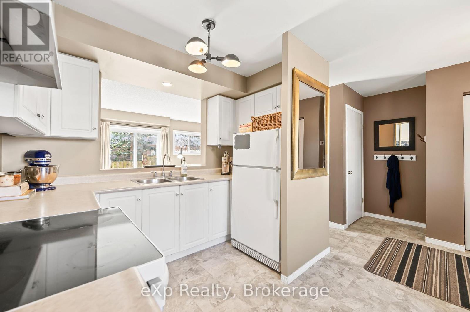 79 - 240 London Road W, Guelph, Ontario  N1H 8N8 - Photo 10 - X12066204