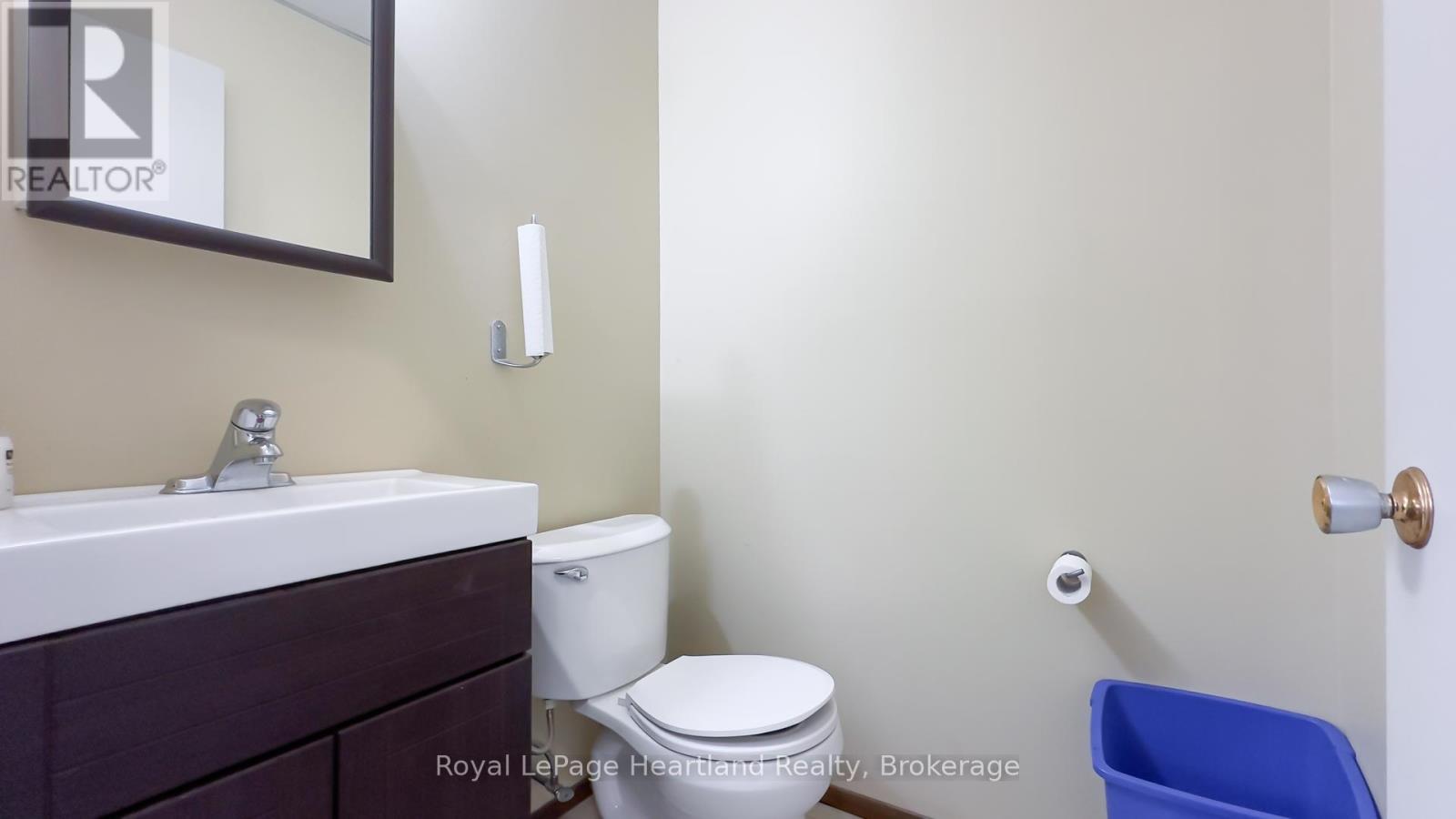 262 Bayfield Road, Central Huron, Ontario  N0M 1L0 - Photo 18 - X12066233