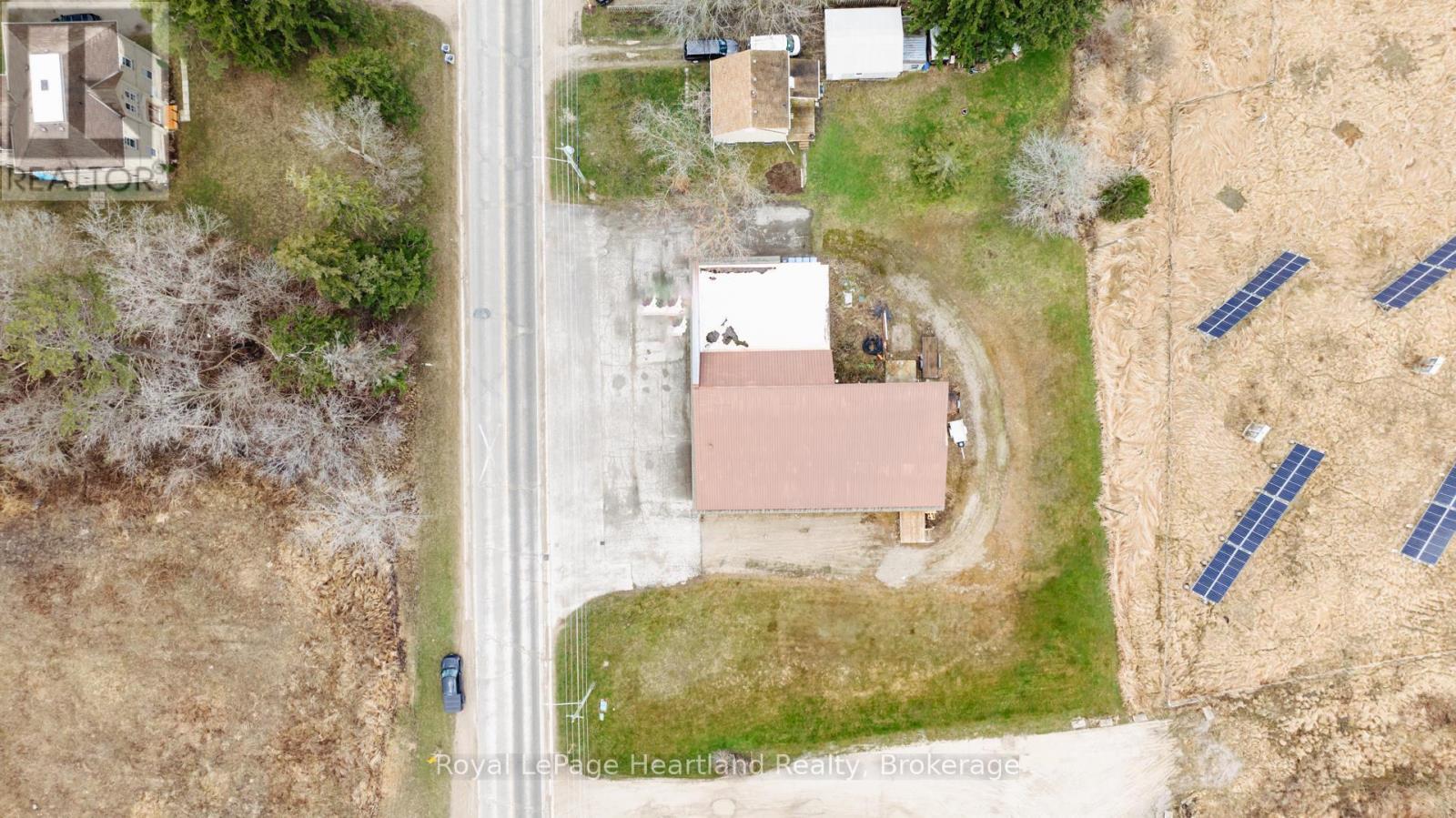 262 Bayfield Road, Central Huron, Ontario  N0M 1L0 - Photo 43 - X12066233