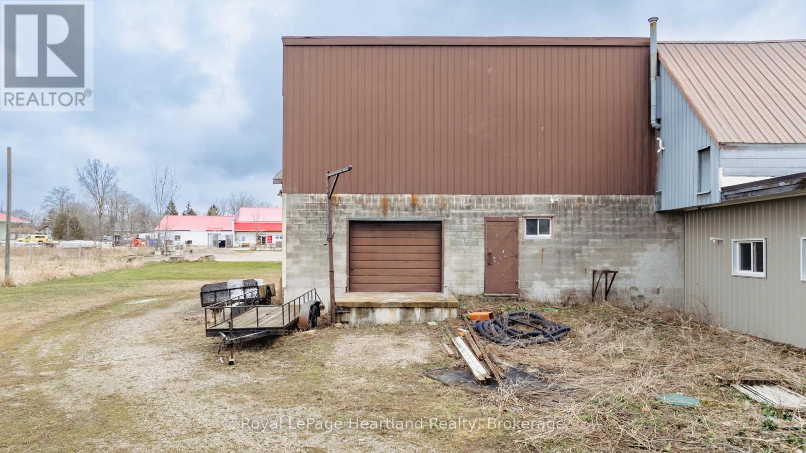 262 Bayfield Road, Central Huron, Ontario  N0M 1L0 - Photo 48 - X12066233