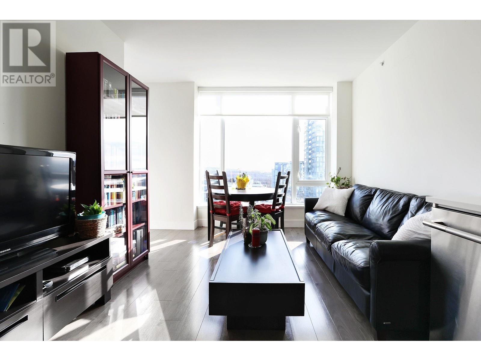 1402 8533 River District Crossing, Vancouver, British Columbia  V5S 0H2 - Photo 2 - R2972834