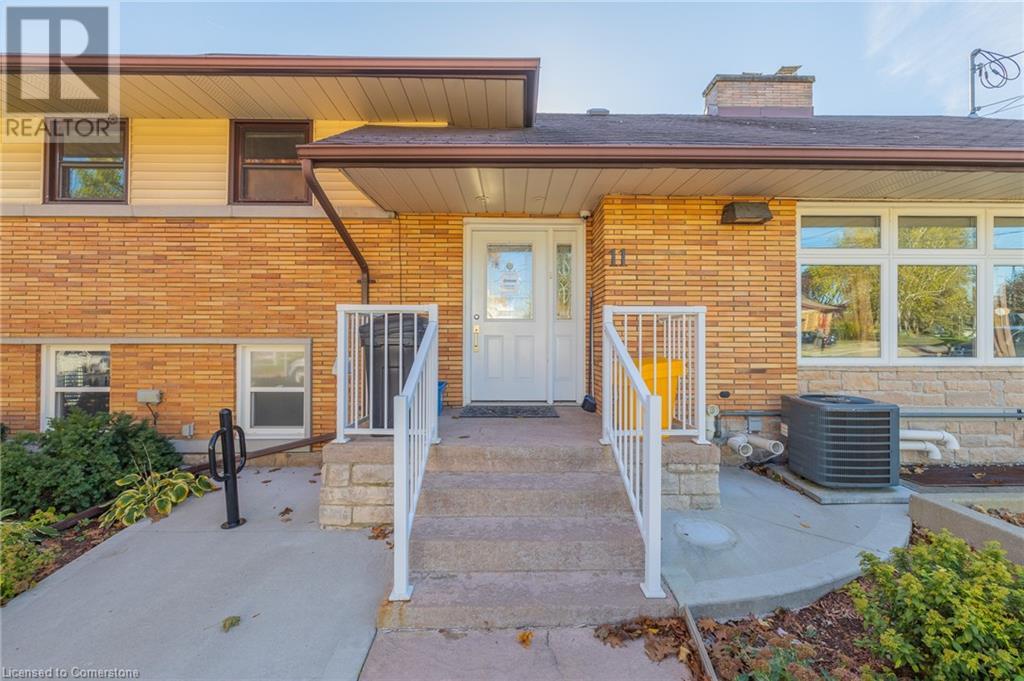 Property at 11 BELMONT Avenue W image 5
