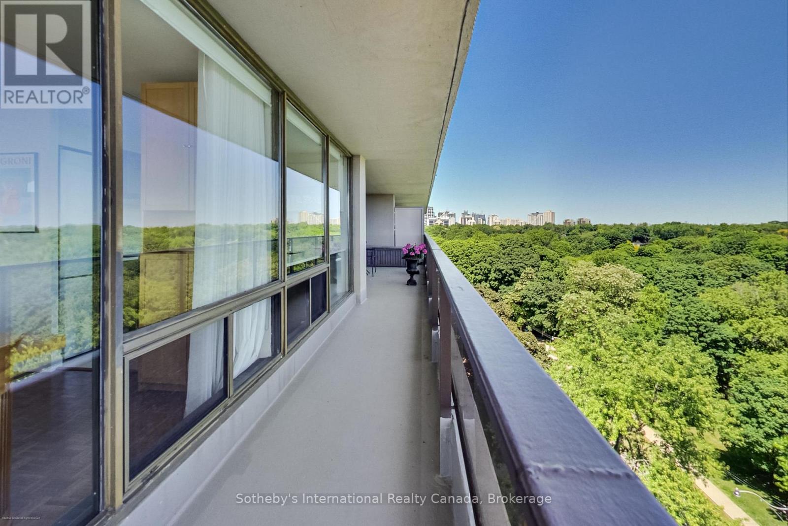 904 - 10 Avoca Avenue, Toronto, Ontario  M4T 2B7 - Photo 21 - C12065645